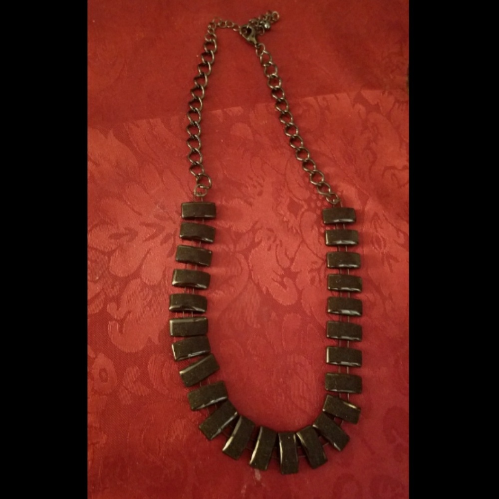 Dusted Black Necklace